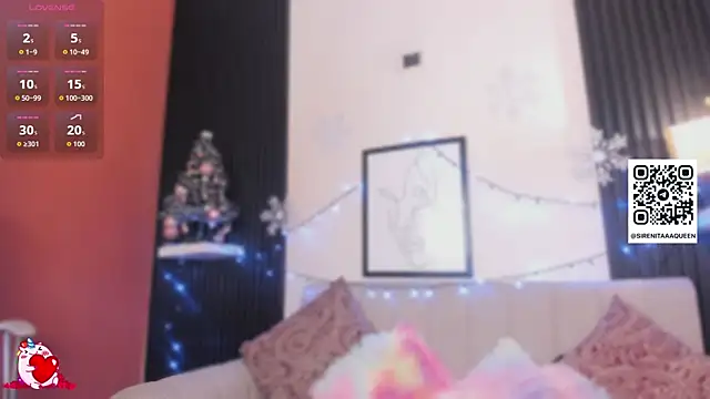 Snapshot of Sirenita_petitexoxo chatting on December 19, 2025, 9:44 am Sirenita petitexoxo online show from December 19, 2025, 9:44 am