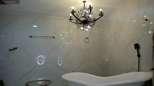 HarleyQueen666 online show from February 5, 2026, 11:06 am