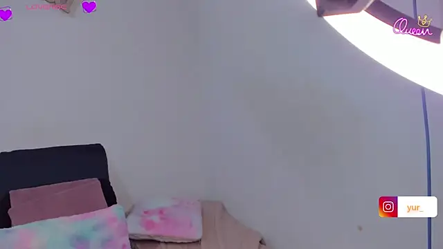 Snapshot of Brandy_brown_ chatting on January 8, 2026, 11:33 pm Brandy brown online show from January 8, 2026, 11:33 pm