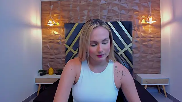 Emmaa white  online show from January 10, 2026, 5:19 pm