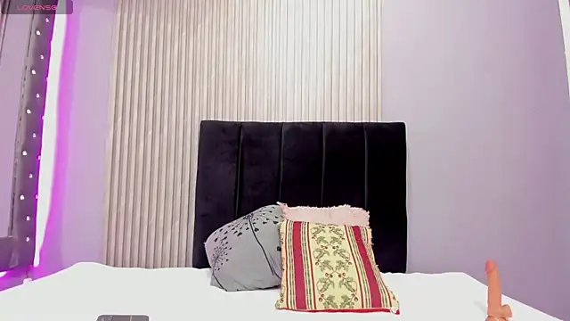 Snapshot of Sex_samantha chatting on December 22, 2025, 1:33 pm Sex samantha online show from December 22, 2025, 1:33 pm