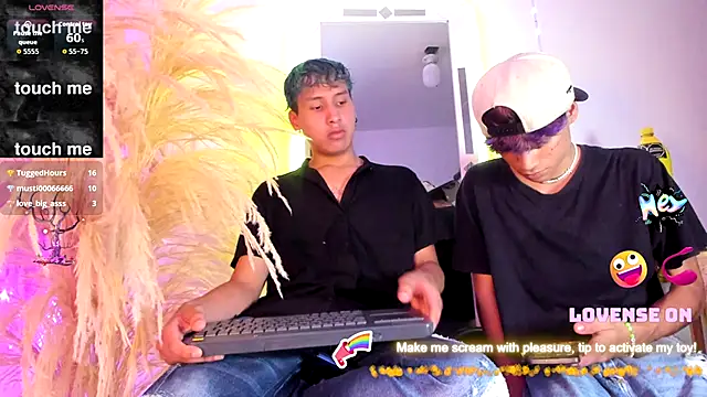 spicy adonhis online show from September 24, 2025, 7:42 pm