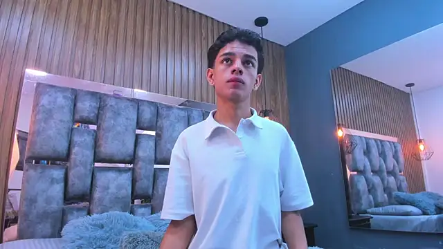 owen  johnson online show from January 18, 2026, 11:46 am