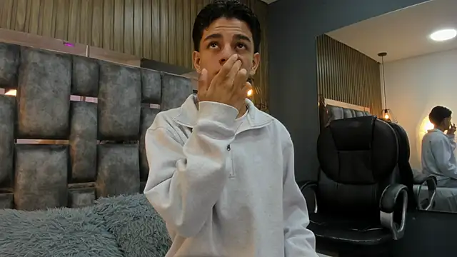 owen  johnson online show from February 25, 2026, 12:16 pm