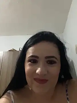 Snapshot of IvettSt_ chatting on June 7, 2026, 3:56 am IvettSt online show from June 7, 2026, 3:56 am