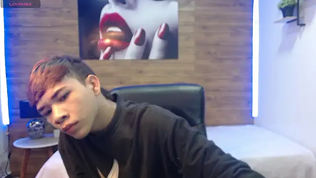 Snapshot of nathanclay chatting on February 5, 2026, 3:13 am nathanclay online show from February 5, 2026, 3:13 am