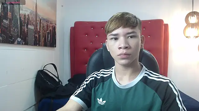 nathanclay online show from December 5, 2025, 3:27 am