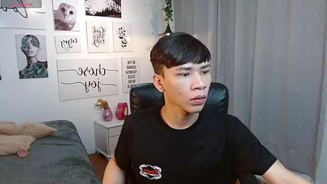 nathanclay online show from September 28, 2025, 1:56 am