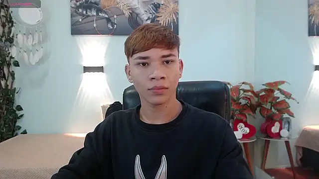 nathanclay online show from December 2, 2025, 3:30 am