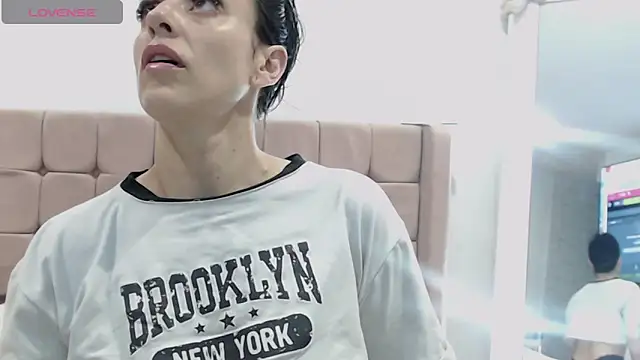 HotAss Hally online show from September 12, 2025, 9:42 am