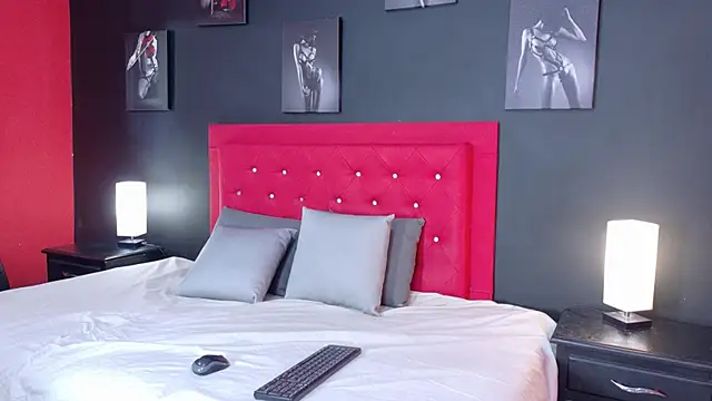 lilyth adam online show from March 9, 2026, 7:28 pm