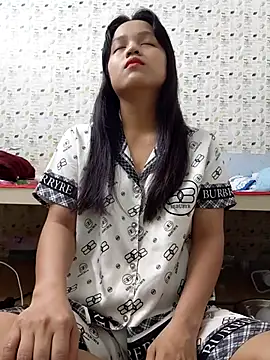 Snapshot of BabySweet-18 chatting on January 17, 2026, 1:31 am BabySweet-18 online show from January 17, 2026, 1:31 am