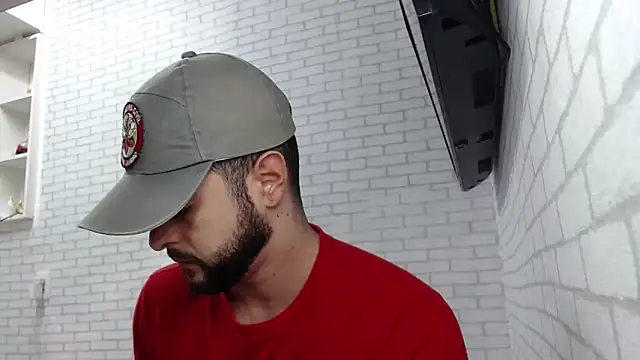 BombeiroHotx online show from February 13, 2026, 7:36 pm