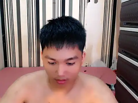 Snapshot of Mister_officer69 chatting on February 14, 2026, 1:00 pm Mister officer69 online show from February 14, 2026, 1:00 pm