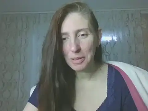 CandiCole online show from November 13, 2025, 5:00 am