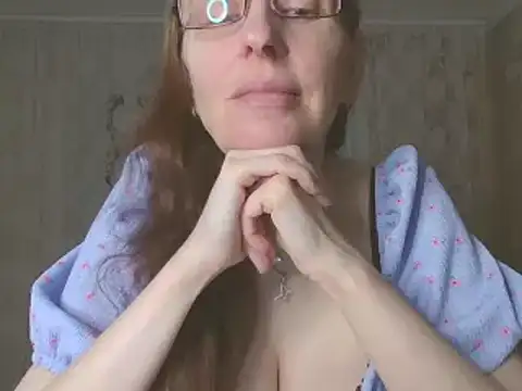 CandiCole online show from March 2, 2026, 3:18 am