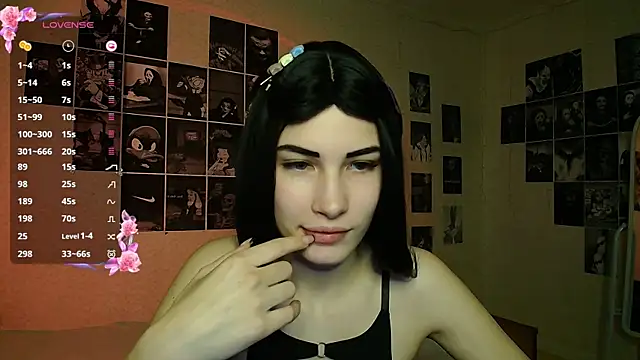 Snapshot of mskissa chatting on October 29, 2025, 1:04 am mskissa online show from October 29, 2025, 1:04 am