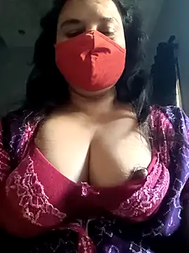 Snapshot of Tamil_Sivani chatting on March 11, 2026, 2:27 am Tamil Sivani online show from March 11, 2026, 2:27 am