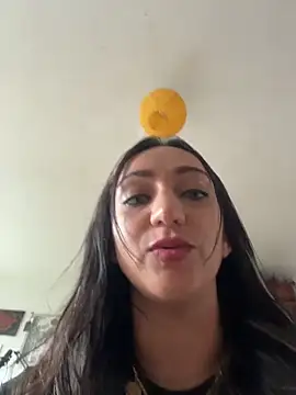 Ninabigtitied online show from November 14, 2025, 12:31 pm