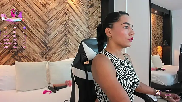 Snapshot of dana_daree chatting on May 22, 2026, 7:34 pm dana daree online show from May 22, 2026, 7:34 pm