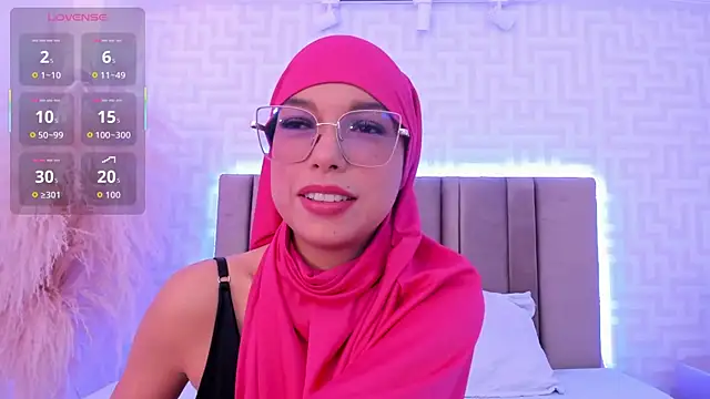 naishaa  online show from April 6, 2026, 7:59 pm