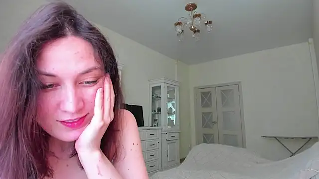 Snapshot of Mary_Queeny chatting on May 2, 2026, 9:47 am Mary Queeny online show from May 2, 2026, 9:47 am