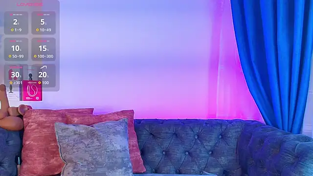 Snapshot of may_wood chatting on November 22, 2025, 12:04 pm may wood online show from November 22, 2025, 12:04 pm