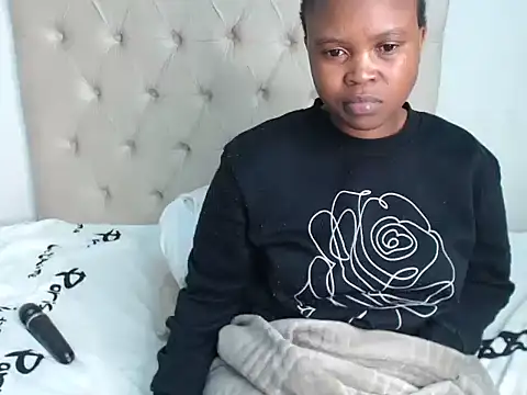 Snapshot of Lolly_Ramochele chatting on December 15, 2025, 12:16 am Lolly Ramochele online show from December 15, 2025, 12:16 am