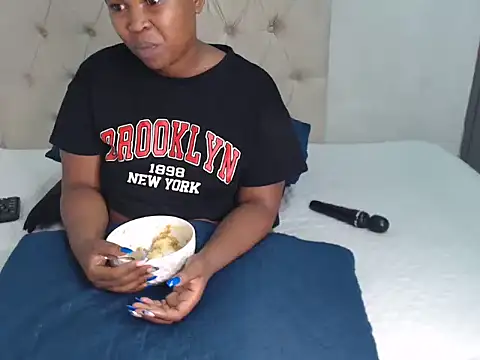 Lolly Ramochele online show from February 17, 2026, 9:23 pm