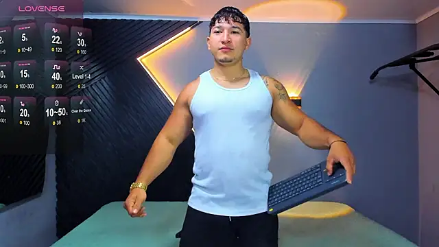 Snapshot of Horny_nick18 chatting on March 10, 2026, 11:47 am Horny nick18 online show from March 10, 2026, 11:47 am