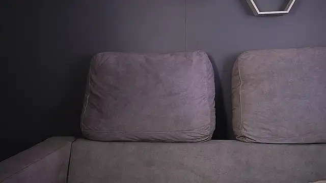 Paul Phoenix online show from February 10, 2026, 7:35 pm