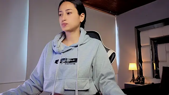 Snapshot of Adhara7 chatting on February 24, 2026, 7:48 pm Adhara7 online show from February 24, 2026, 7:48 pm