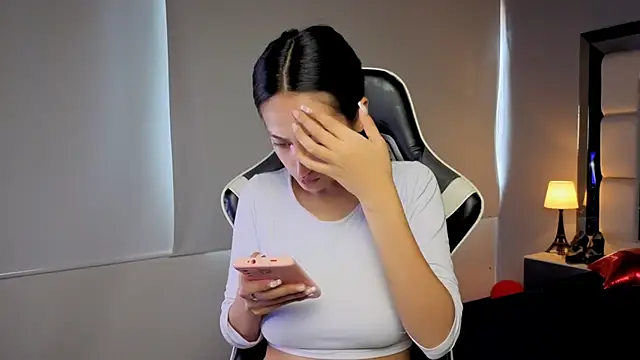 Snapshot of Adhara7 chatting on February 23, 2026, 7:14 pm Adhara7 online show from February 23, 2026, 7:14 pm