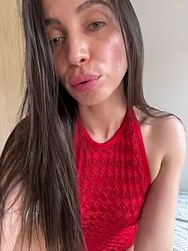 Snapshot of karinasantos_ chatting on June 1, 2026, 7:02 pm karinasantos online show from June 1, 2026, 7:02 pm