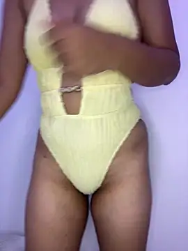 Snapshot of ms_ivanna chatting on June 15, 2026, 9:25 pm ms ivanna online show from June 15, 2026, 9:25 pm