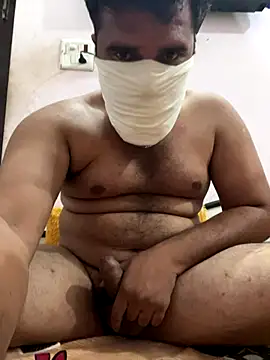 amitsharma7868 online show from October 24, 2025, 4:28 pm