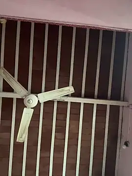 amitsharma7868 online show from November 20, 2025, 9:21 am