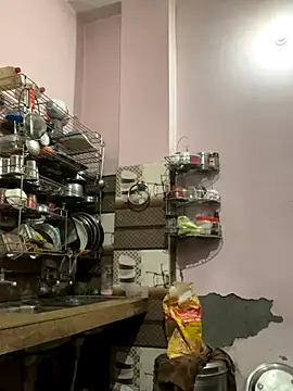 amitsharma7868 online show from December 17, 2025, 2:44 pm