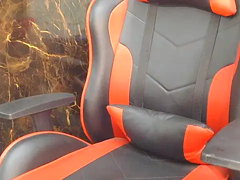 Snapshot of niya-cute chatting on September 10, 2025, 2:27 pm niya-cute online show from September 10, 2025, 2:27 pm