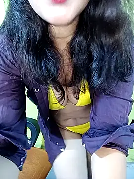 Snapshot of Ishani_Baby chatting on October 2, 2025, 7:12 am Ishani Baby online show from October 2, 2025, 7:12 am