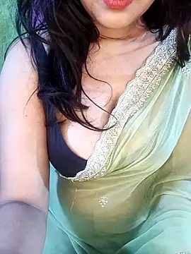 Snapshot of Ishani_Baby chatting on November 28, 2025, 8:20 pm Ishani Baby online show from November 28, 2025, 8:20 pm