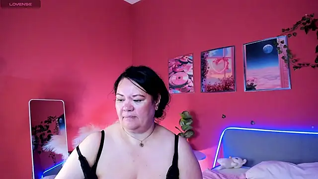 Snapshot of sandra_jackson chatting on May 15, 2026, 2:42 am sandra jackson online show from May 15, 2026, 2:42 am