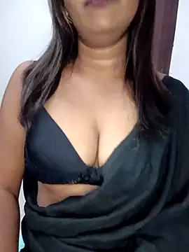 Tamil kavinila online show from February 8, 2026, 2:59 pm