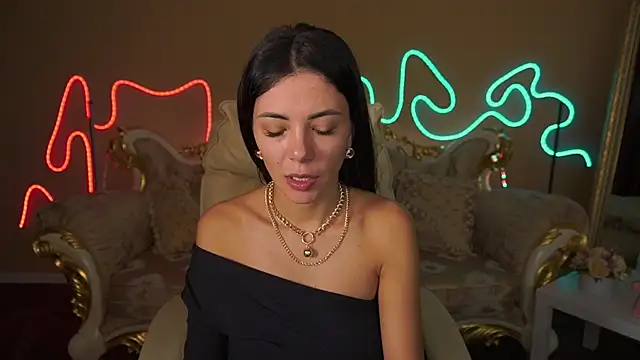 Snapshot of OnlyXxandra chatting on October 17, 2025, 1:13 pm OnlyXxandra online show from October 17, 2025, 1:13 pm