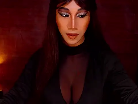 JayeTan online show from October 10, 2025, 1:50 am