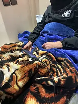 Yasar-Xxxl online show from February 20, 2026, 2:19 am