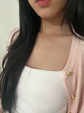 Snapshot of Desi_sara chatting on December 5, 2025, 8:46 am Desi sara online show from December 5, 2025, 8:46 am