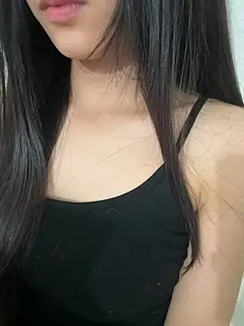 Snapshot of Desi_sara chatting on May 23, 2026, 4:22 am Desi sara online show from May 23, 2026, 4:22 am