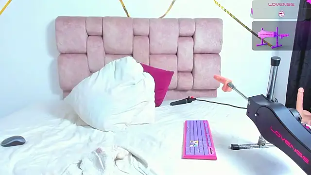 Snapshot of VickyVentura chatting on February 27, 2026, 3:12 pm VickyVentura online show from February 27, 2026, 3:12 pm