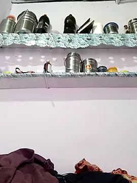 Snapshot of poojam93 chatting on December 5, 2025, 3:05 am poojam93 online show from December 5, 2025, 3:05 am